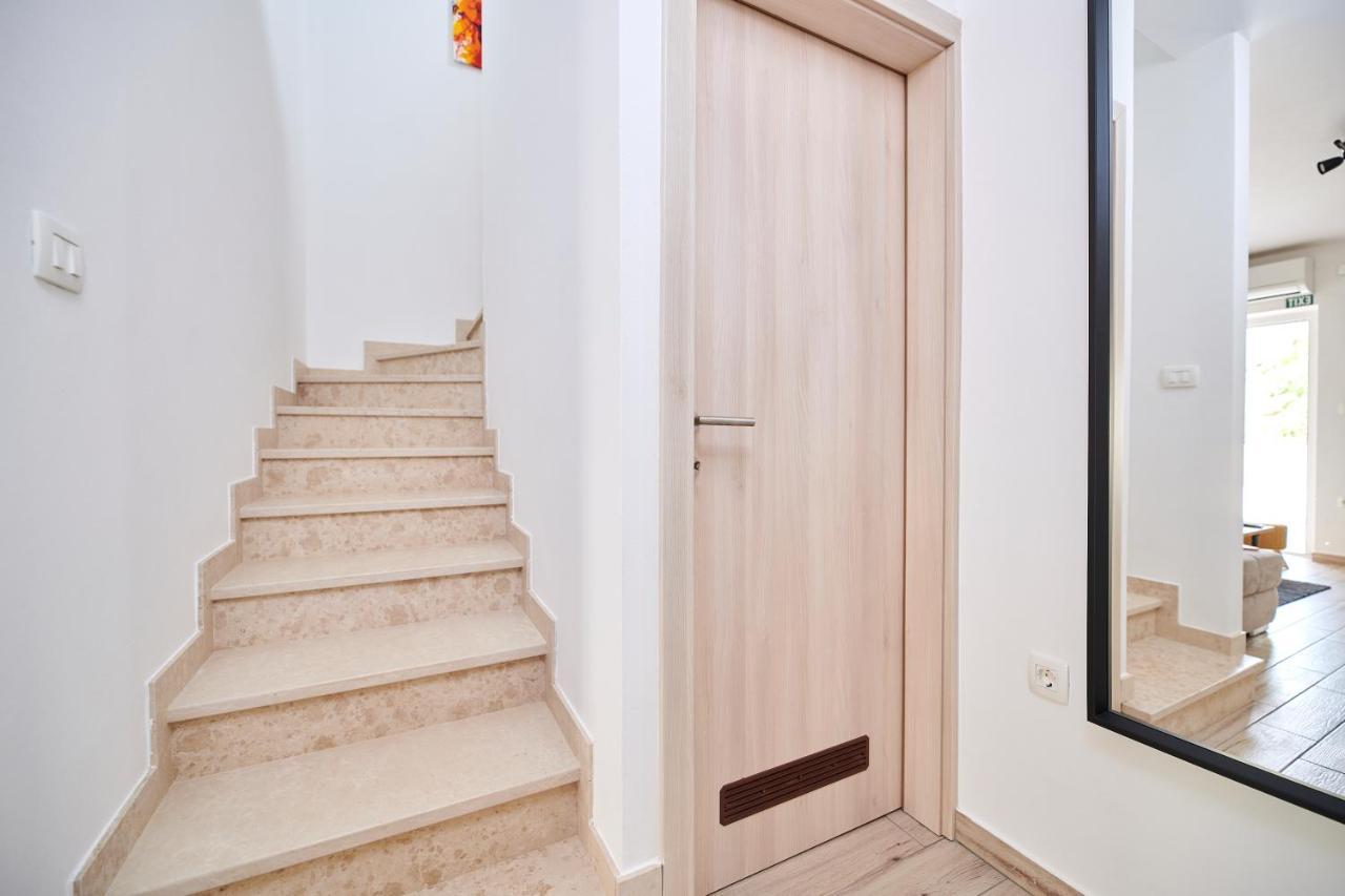Villa Maris Brtonigla Esterno foto
